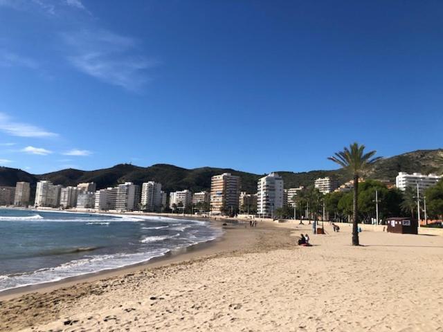 A 50 M De La Plage 库列拉 外观 照片